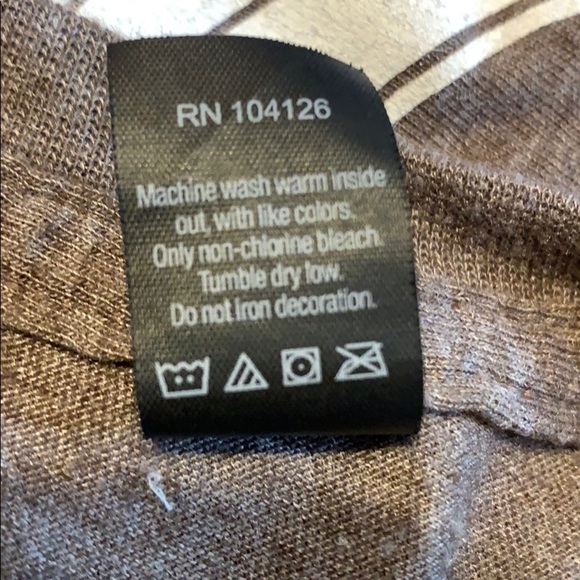 TEE SHIRT - Picture 6 of 6